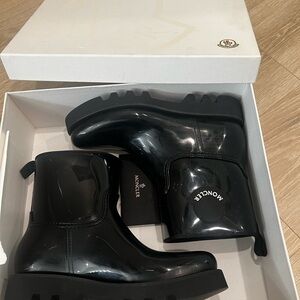 Moncler Shiny Black Ankle Boots